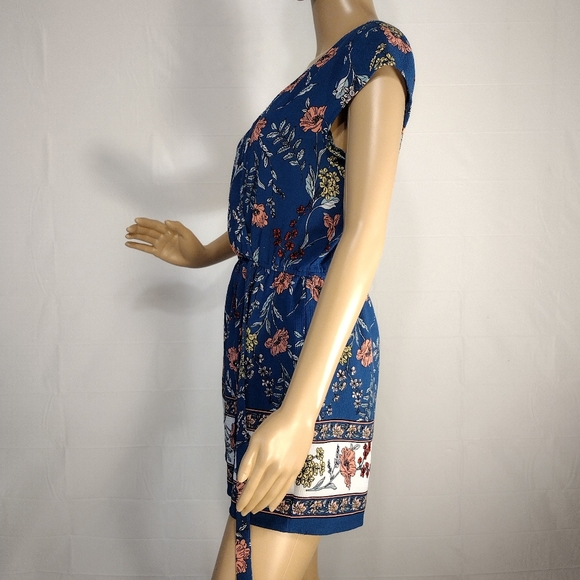 Trixxi Romper - Picture 3 of 6